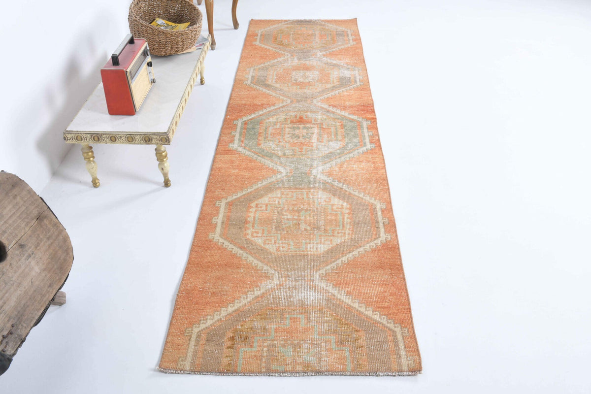 1970'lerden Anadolu kökenli geometrik desenli el dokuma vintage yolluk, 78x296 cm