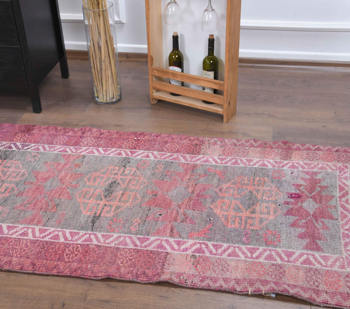 Vintage yolluk 91x354 cm – pembe, turuncu ve kırmızı oryantal desenli, el dokuma