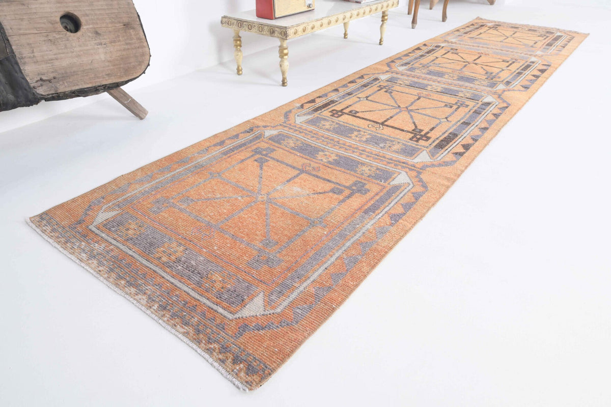 Oryantal desenli el dokuma vintage yolluk – turuncu tonlarda yün dokuma