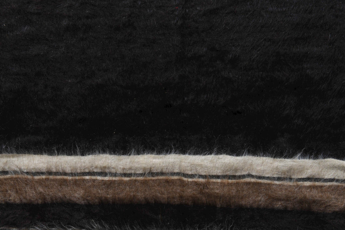 Anadolu kökenli el dokuma kilim – 1960'lar üretimi, düz zeminli