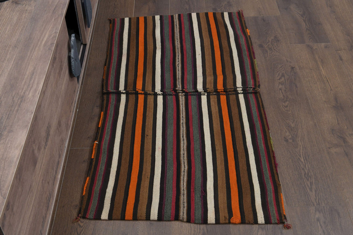 1960'lardan Anadolu kökenli oryantal desenli el dokuma vintage kilim, 69x127 cm