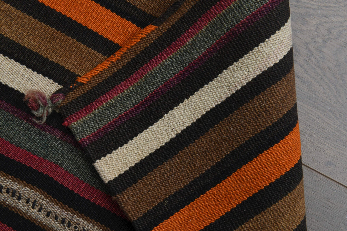 Kahverengi, turuncu ve kırmızı renkli el dokuma vintage kilim, %100 yün dokuma