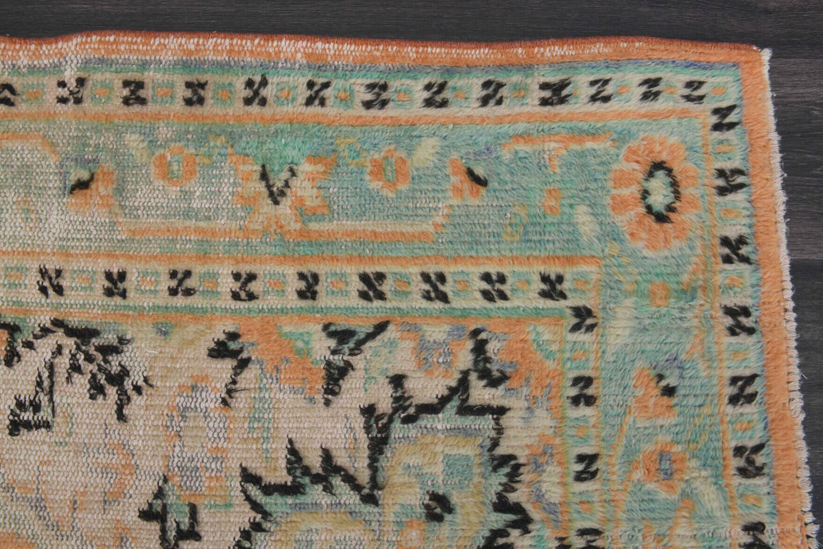 Oriental Vintage Anatolian Area Rug