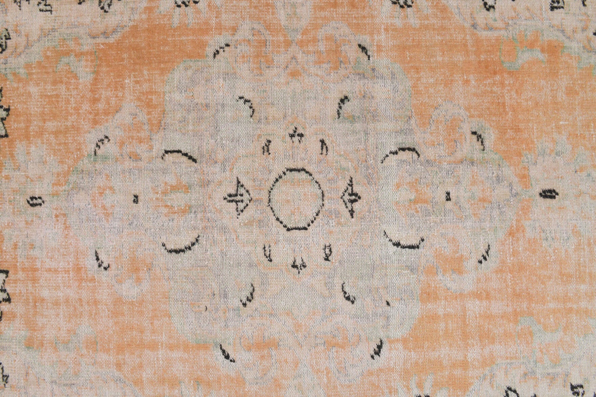 Oriental Vintage Anatolian Area Rug