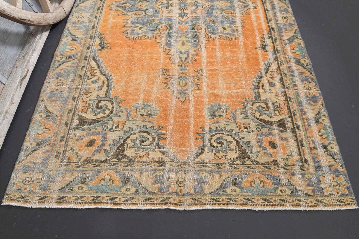 Oriental Vintage Area Anatolian Rug