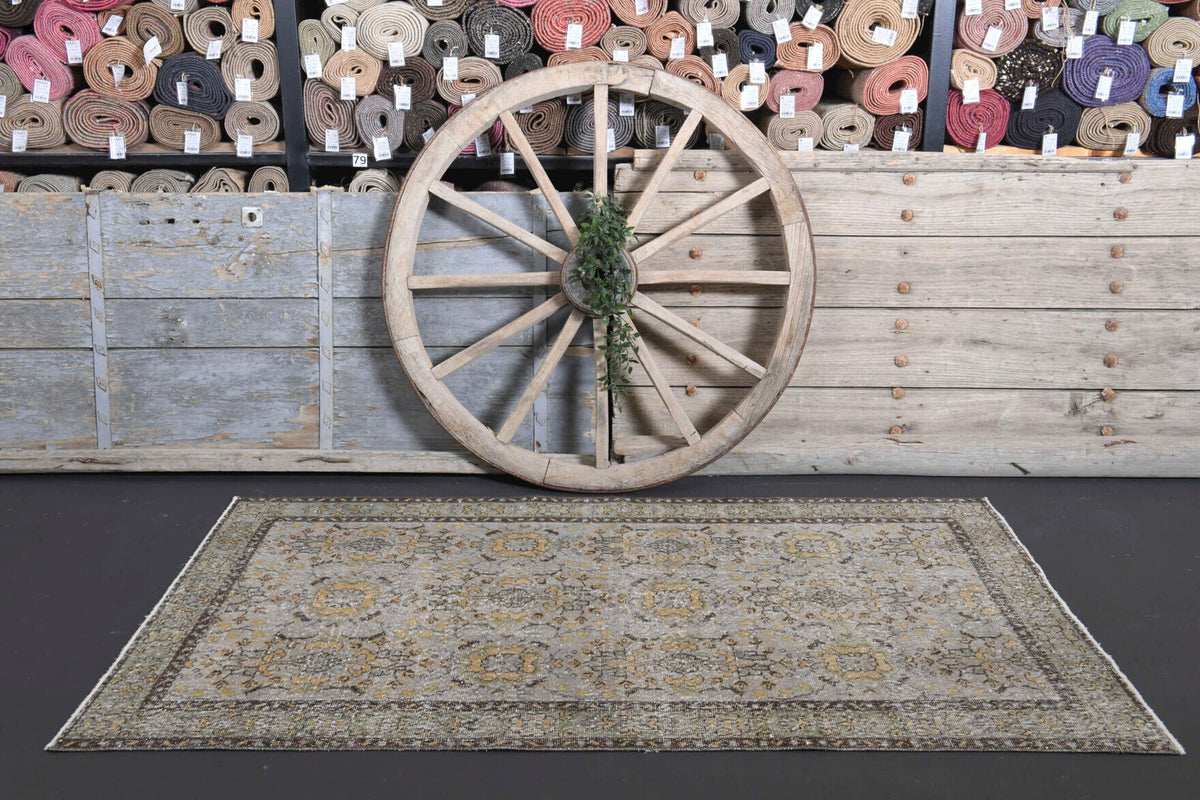 Tek parça el dokuma vintage halı 116x206 cm (2,39 m²) – Pera Halı